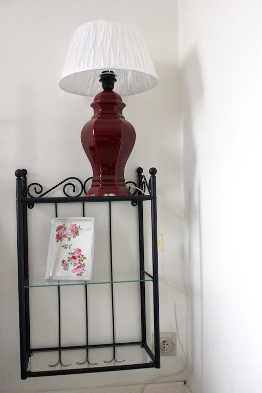 Holiday Home Alice House Ипр Экстерьер фото
