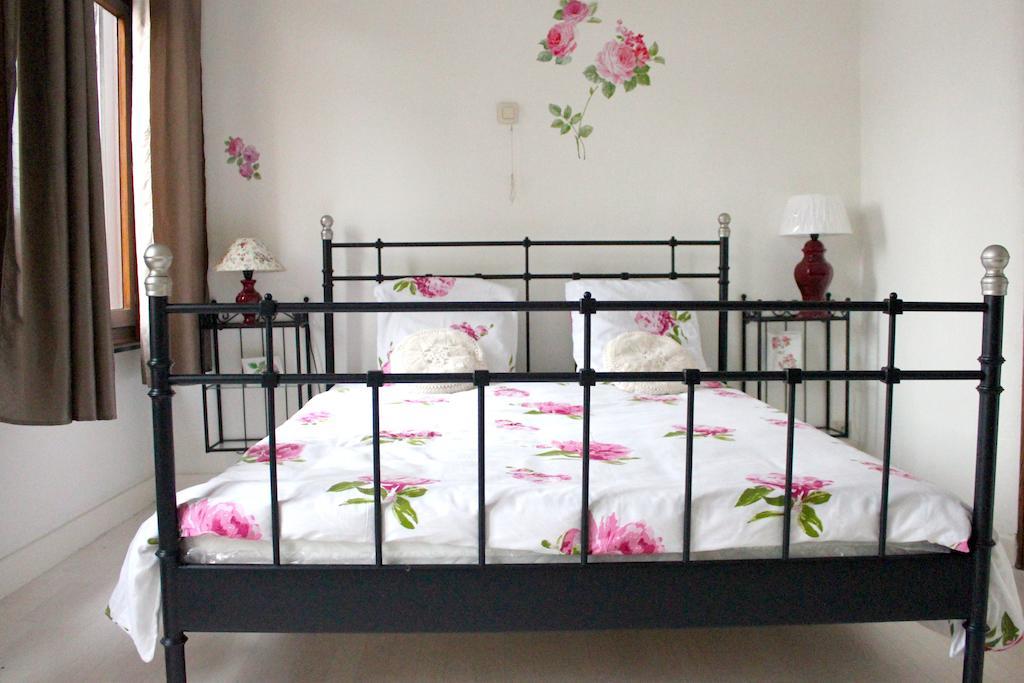 Holiday Home Alice House Ипр Экстерьер фото