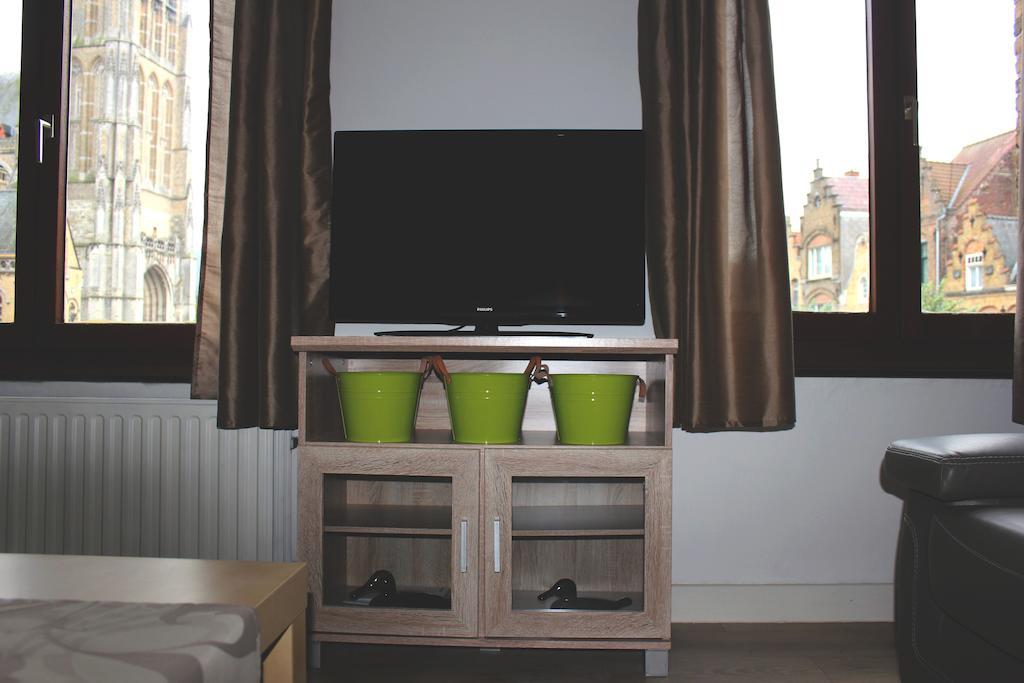 Holiday Home Alice House Ипр Экстерьер фото