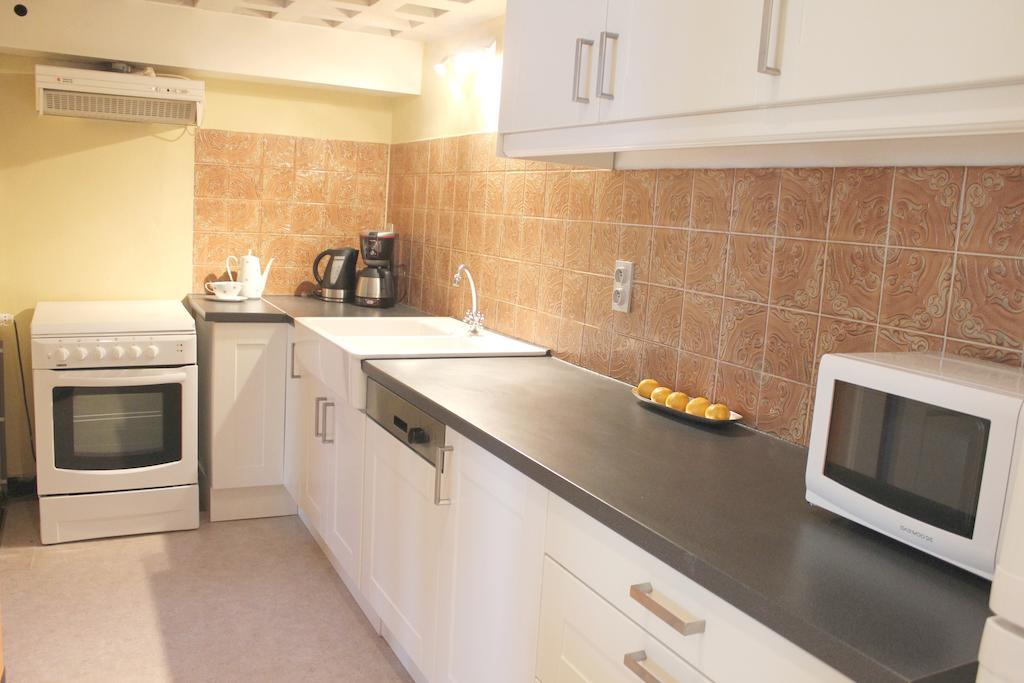 Holiday Home Alice House Ипр Экстерьер фото