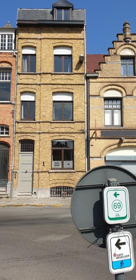 Holiday Home Alice House Ипр Экстерьер фото